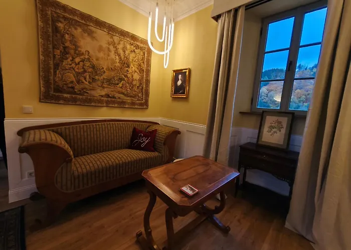 Chateau - Schloss Appart hôtel Malberg